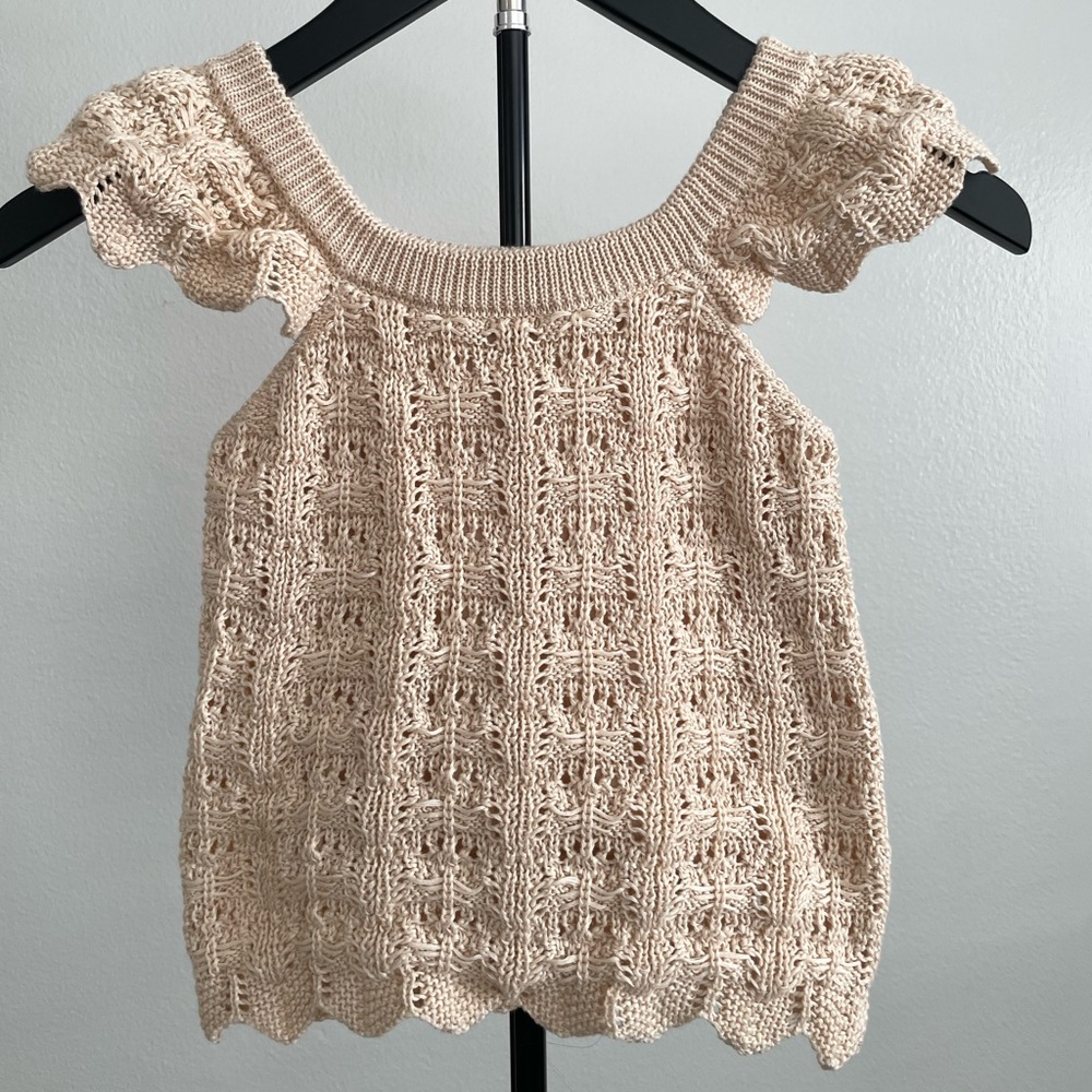 Beige Knit Ruffle crochet top size 7/8